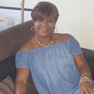 Meet your Posher, Tarra